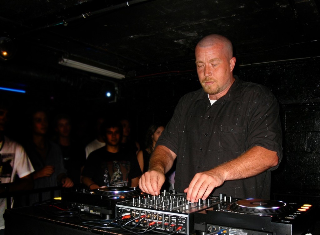 DJ KenThePartyMan South Florida nightclub performance photo 10